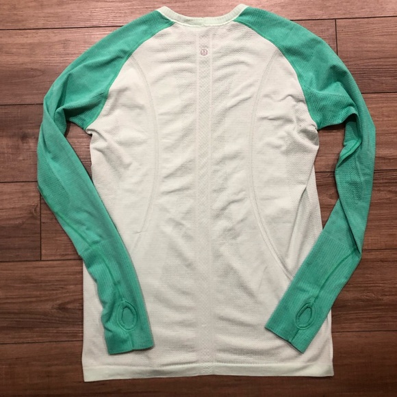 Swiftly Tech Long Sleeve- Green/Teal Colour Block Size 10 - Picture 3 of 3